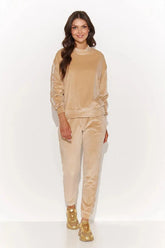 Numinou comfort and elegance long-sleeved sweatshirt  Adomoo